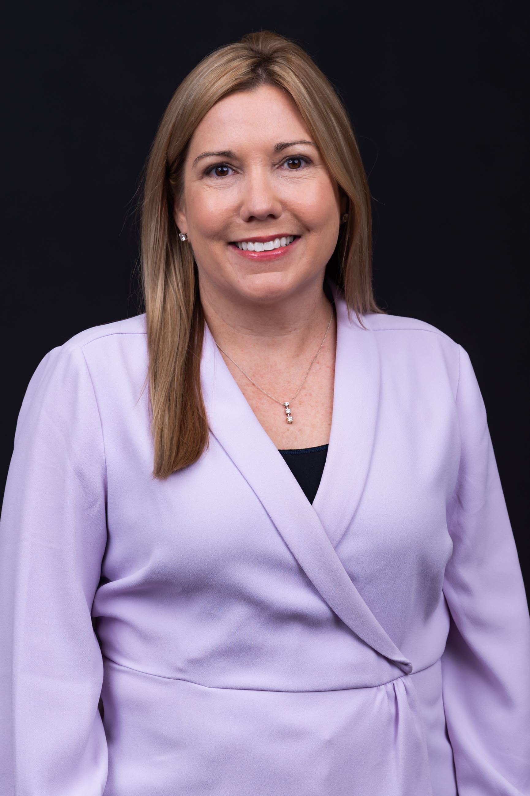 City Manager Leigh Ann Henderson